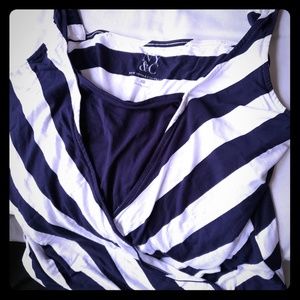 Sleeveless striped shirt